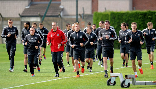 [图]于汉超破门 上海申花2-1逆转青岛西海岸