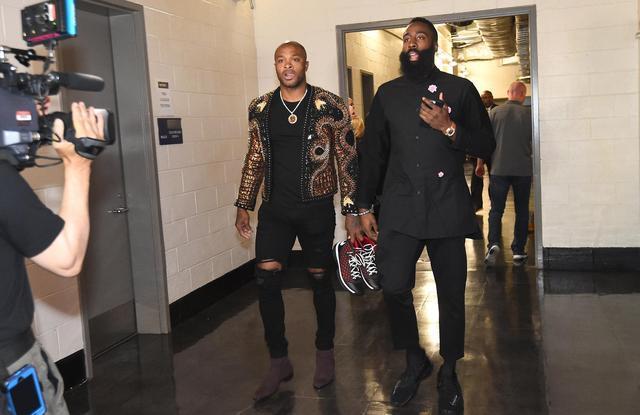 《棕色尘埃2》Steam页面突然消失 官方确认访问受限！