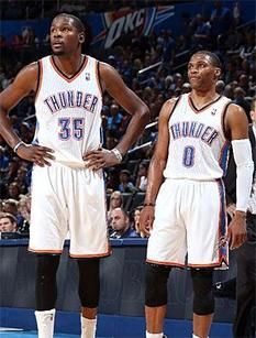 T1主场作战，终结27连胜不可一世的GEN，网友调侃：喜欢选T1？