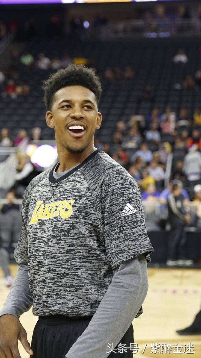 莫雷托：签维卡里奥难度大，国米密切关注弗赖堡门将阿图博卢