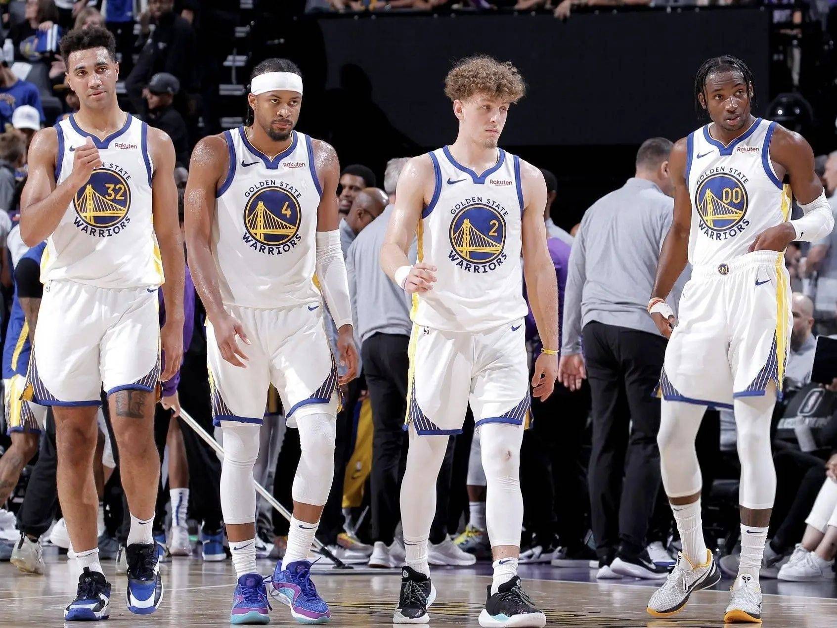 田径——南京室内世锦赛：邓信锐晋级男子60米半决赛